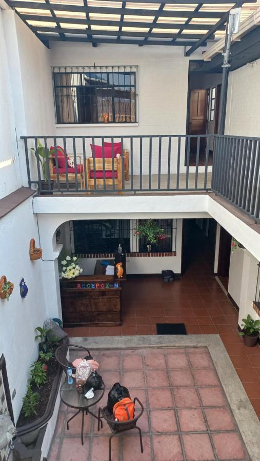 Hospedaje El Viajero Antigua Ll Экстерьер фото